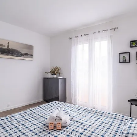 Sublime 71M Downtown And Near The Beach ! Le Lavandou Exterior foto